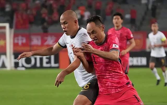 九游体育-包含国足东亚杯总结：1胜2负进1球，两新人表现合格，主帅问题依旧困扰的词条