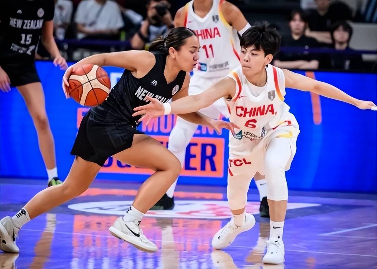 连战日本和澳大利亚中国女篮备战亚洲杯迎劲敌的简单介绍